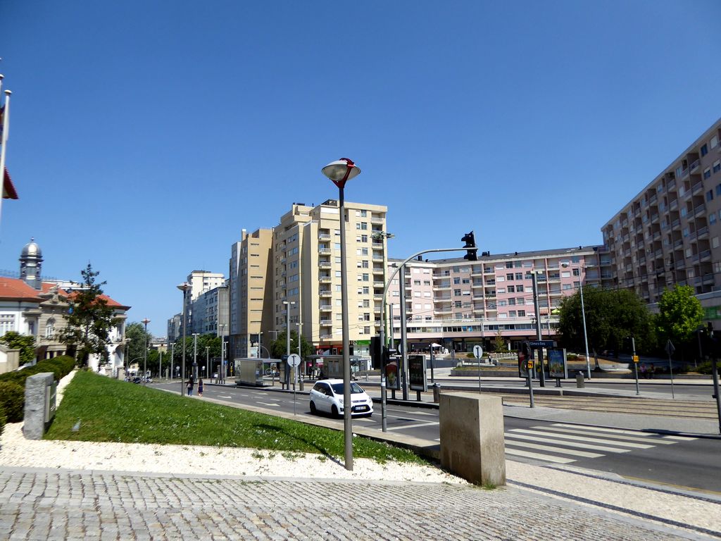 Terreno p/ contr. altura