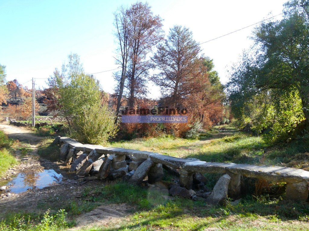 Terreno p/ moradia